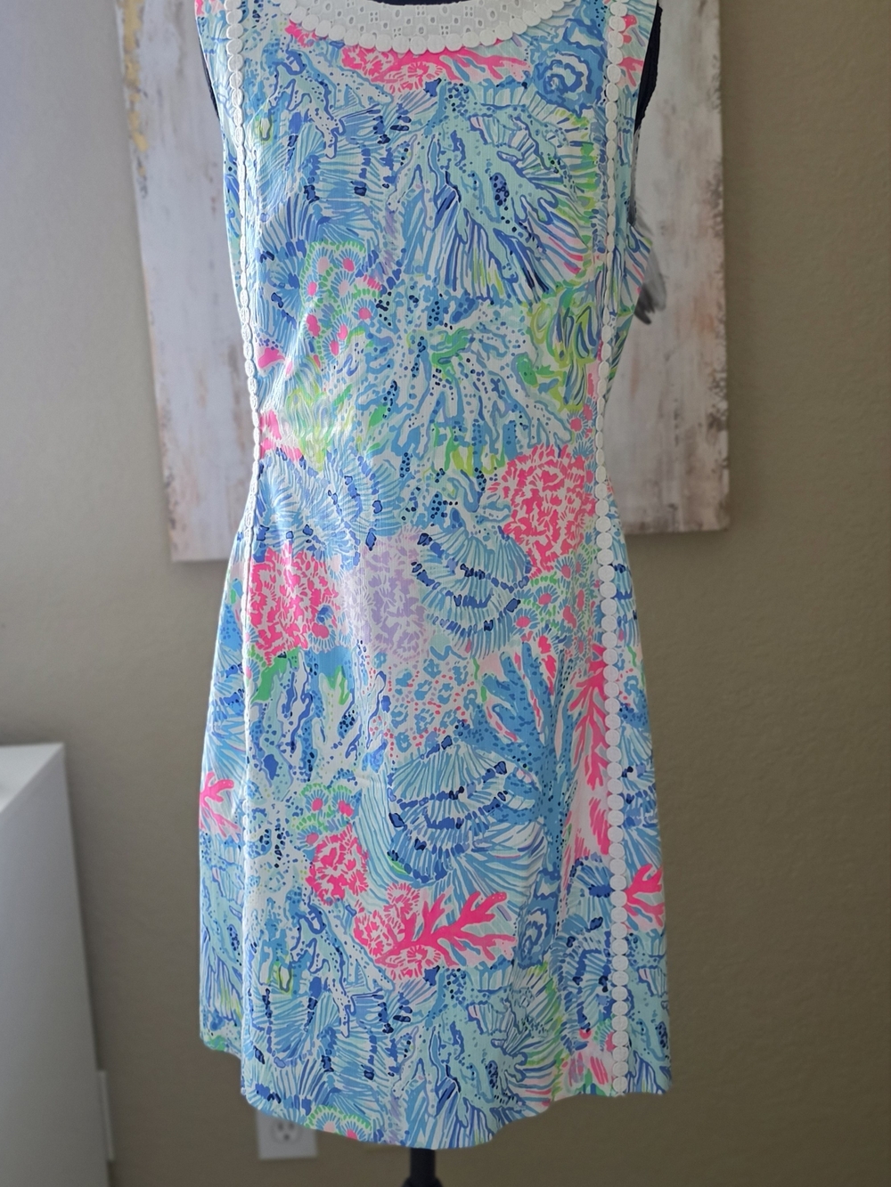 Lilly Pulitzer Mila stretch Multi-Color Floral Shift Dress in Blue, Pink & Green